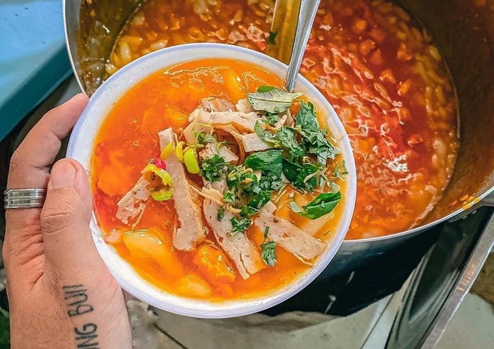 Khách sạn Continental