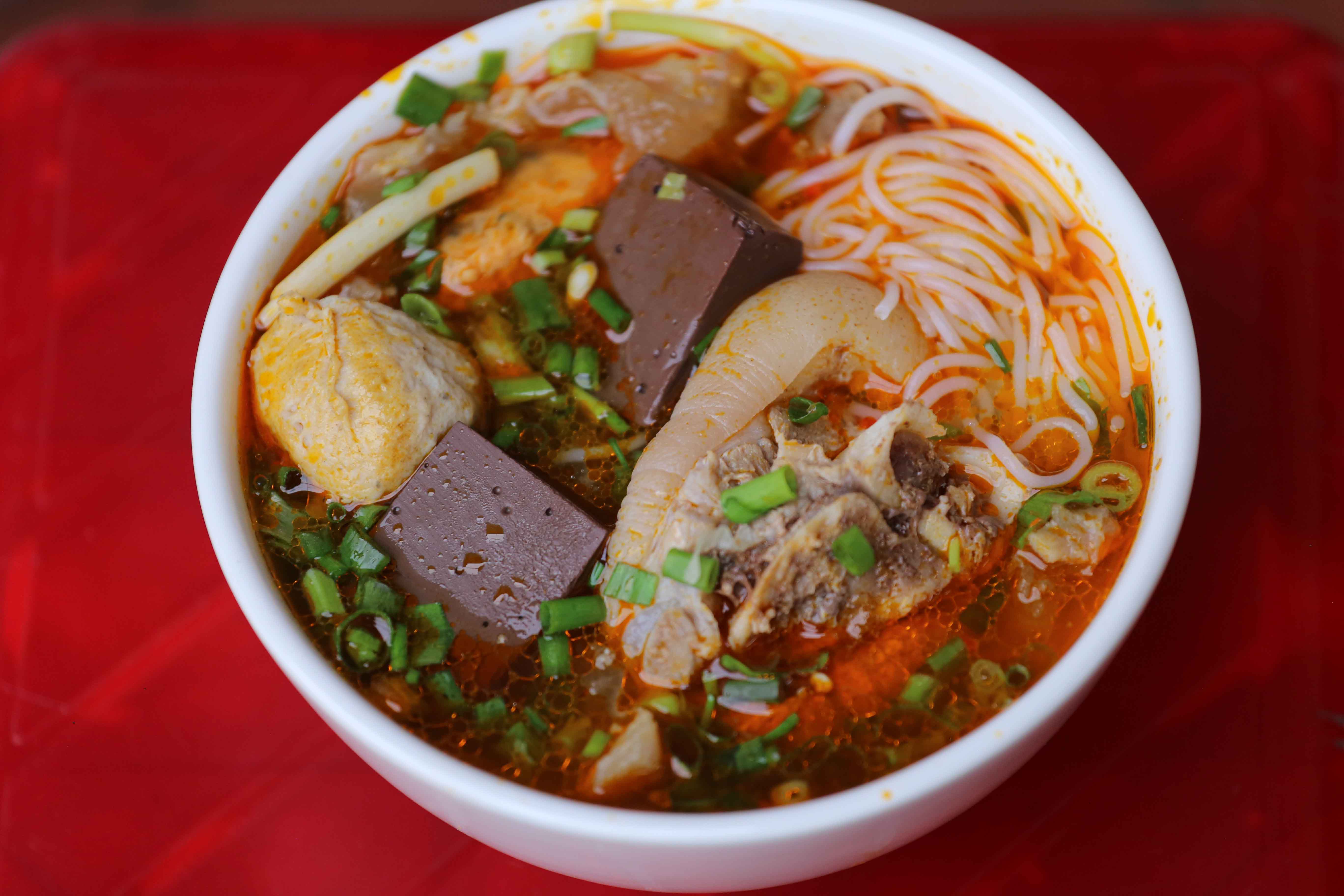 Vòng quanh thành phố