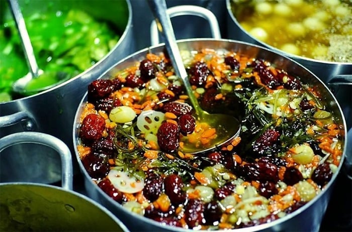 Khách sạn Continental