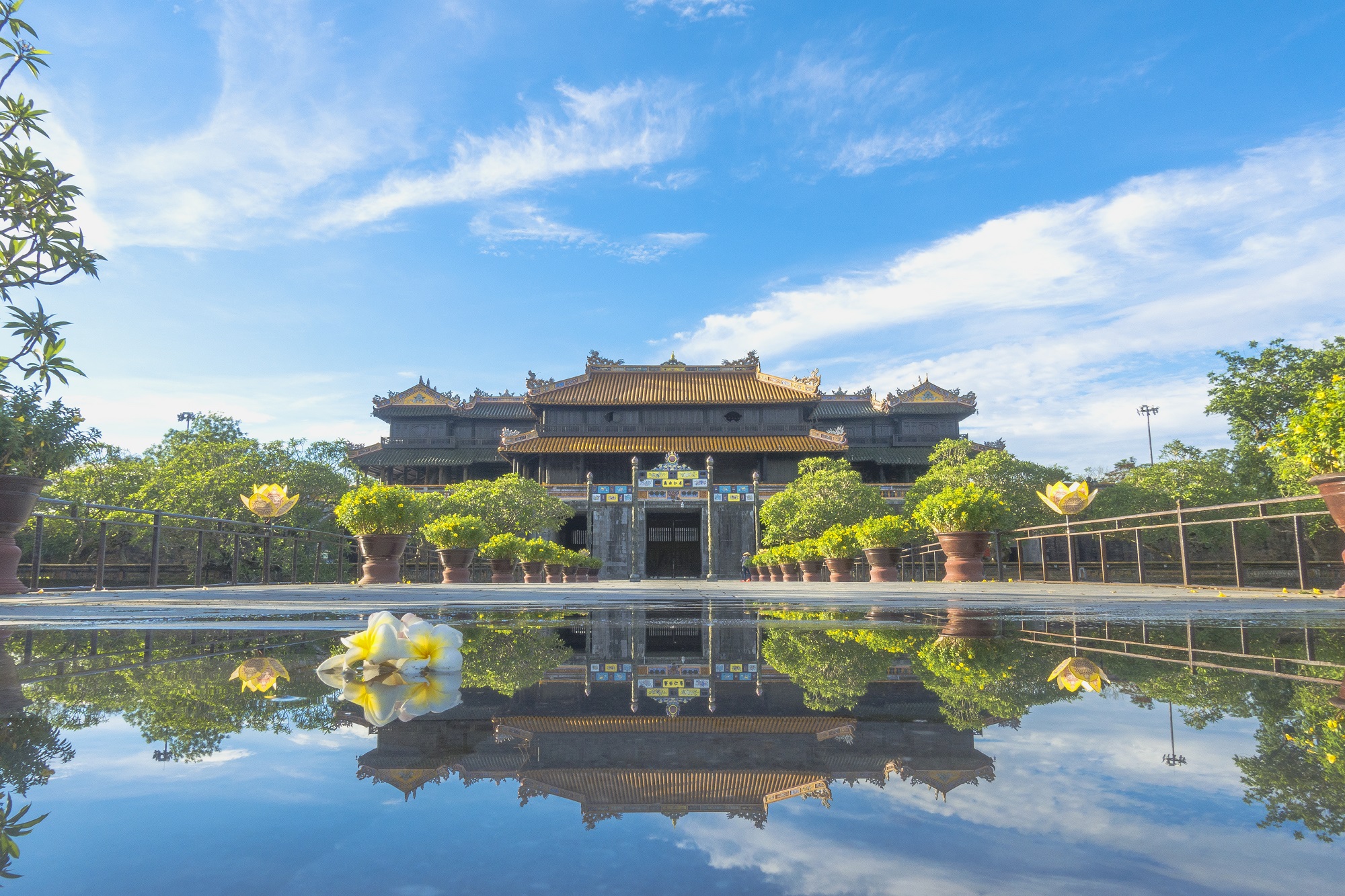 Khách sạn Continental
